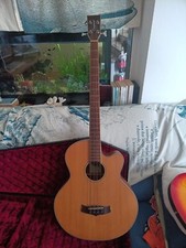 Chitarra Basso Elettrificato Tanglewood