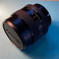 CARL ZEISS 28mm F2.8 Distagon