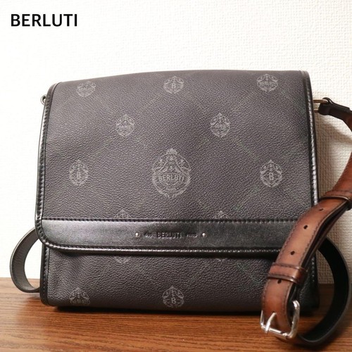 Buone condizioni berluti - [buone, condizioni]