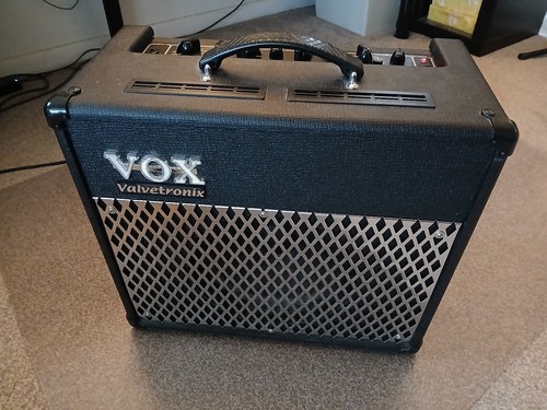 Vox valvetronix ad30vt - vox,