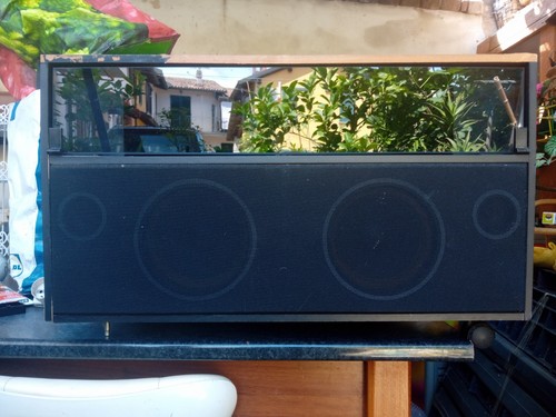 Mobile con casse stereo - con,