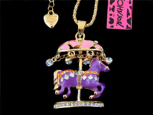 Collana con ciondolo cavallo