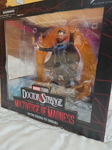 Doctor strange diamond select - doctor,