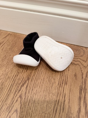 Nuove scarpe bambino tiny - nuove,