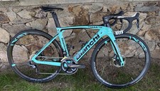 BIANCHI OLTRE XR4 Disc Carbon