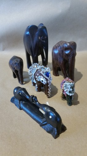 Collezione elefanti legno - in,