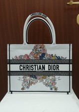 Borsa Dior Book Tote Media