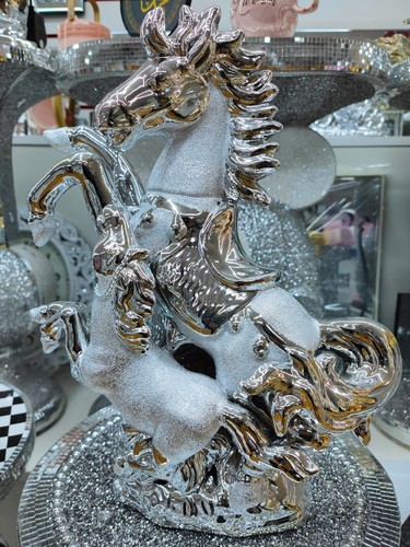 Cavallo argento cromato