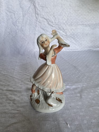 Statuetta porcellana - in,