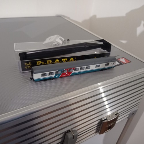 Pirata trenitalia carrozza - fs,
