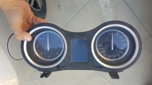 Quadro strumenti alfa romeo - strumenti,
