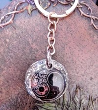 PORTACHIAVI YIN e YANG in orgonite,meditazione,contro inquinamento ELF