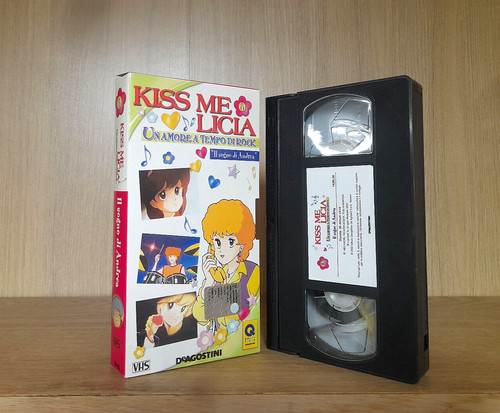 Kiss licia volume vhs - licia,