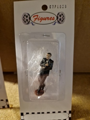 Figurine catrix james - catrix, 1/43
