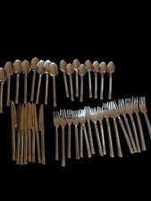 Retroneu Latitudes Servizio