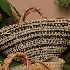 ARANAZ Anthropologie Market