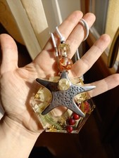 Collana in resina e fiori -