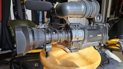 Jvc camera hm700u - gy-hm700u, pro