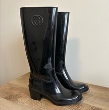 Stivali Gucci Devendra in gomma con tacco basso