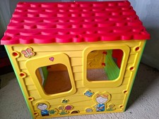 Casetta in plastica per bambini
