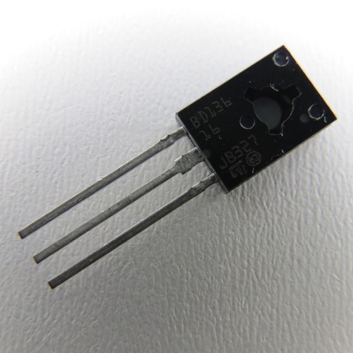 Transistor bd136 16 - 1x,