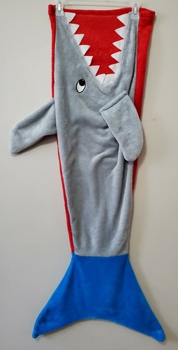 Kids step shark - in,