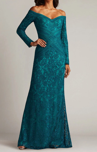 Abito lungo maxi pizzo - , spalle