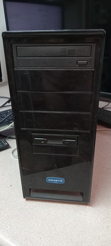 Computer desktop gigabyte - computer,