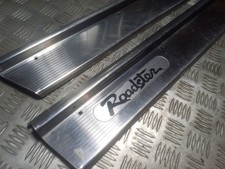 Seuil bas de porte Mazda