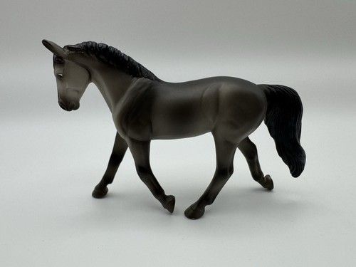 Breyer stablemate trotting - stablemate,