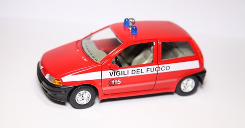 Bburago fiat punto quasi come - bburago,