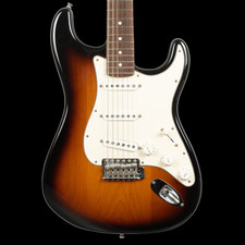 Fender American Special Stratocaster in 2 toni Sunburst (usata)