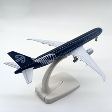 Modellino Aereo Die-Cast 1:350