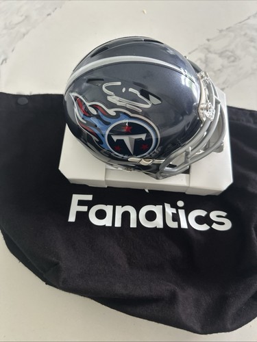 Mini casco firmato - , calvin