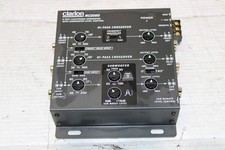 CLARION MCD360 CROSSOVER