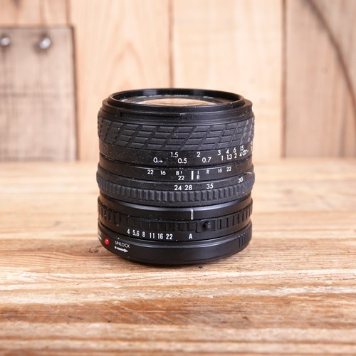 Sigma 210 4 - 70-210, f/4-5.6