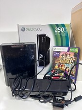 XBOX 360 250 GB + HALO REACH + KINECT ADVENTURES - Ottime condizioni
