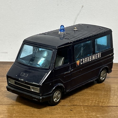 Mattel mebetoys 8627 fiat 242 - mattel,
