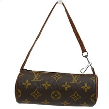 LOUIS VUITTON Pochette