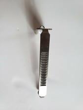 V. Mueller Mouth Gag Blade