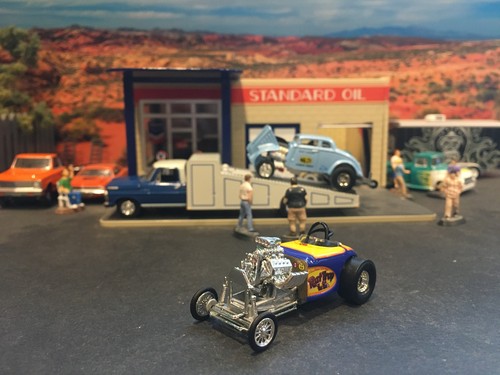 Hot wheels limited - hot,