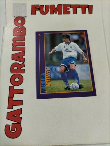 Figurine kick off - figurine,
