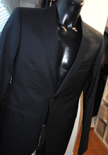BRIAN DALES SARTORIALE ABITO