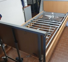 LETTO ELETTRICO PER PERSONE