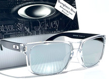 NUOVI occhiali da sole Oakley