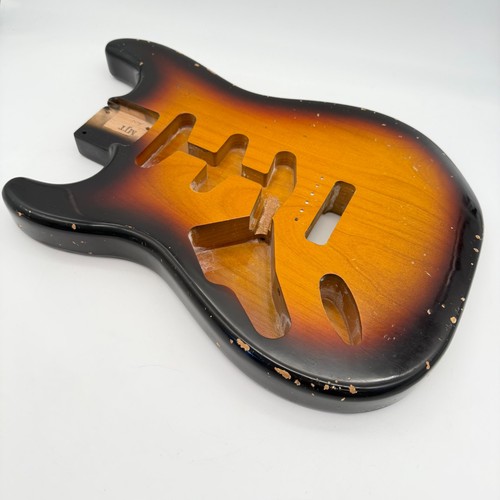 Mjt stratocaster relic body - relic,