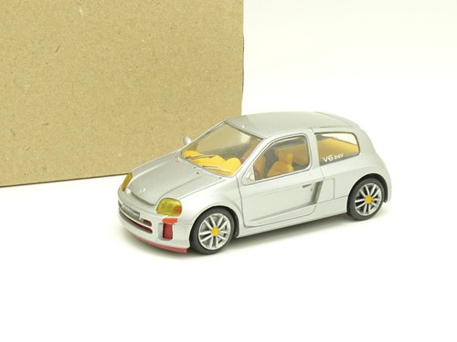 Gts résine renault - 1/43,