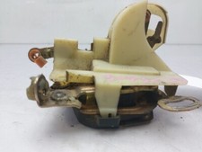 90493702 serratura porta anteriore destra per OPEL CORSA B VIVA