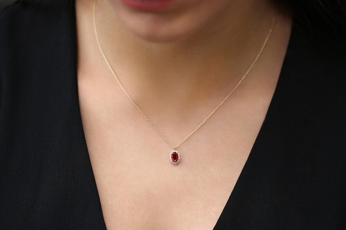 Collana rubino rosso oro - /,