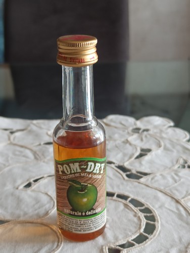 Bottiglia liquore pom dry - pom,